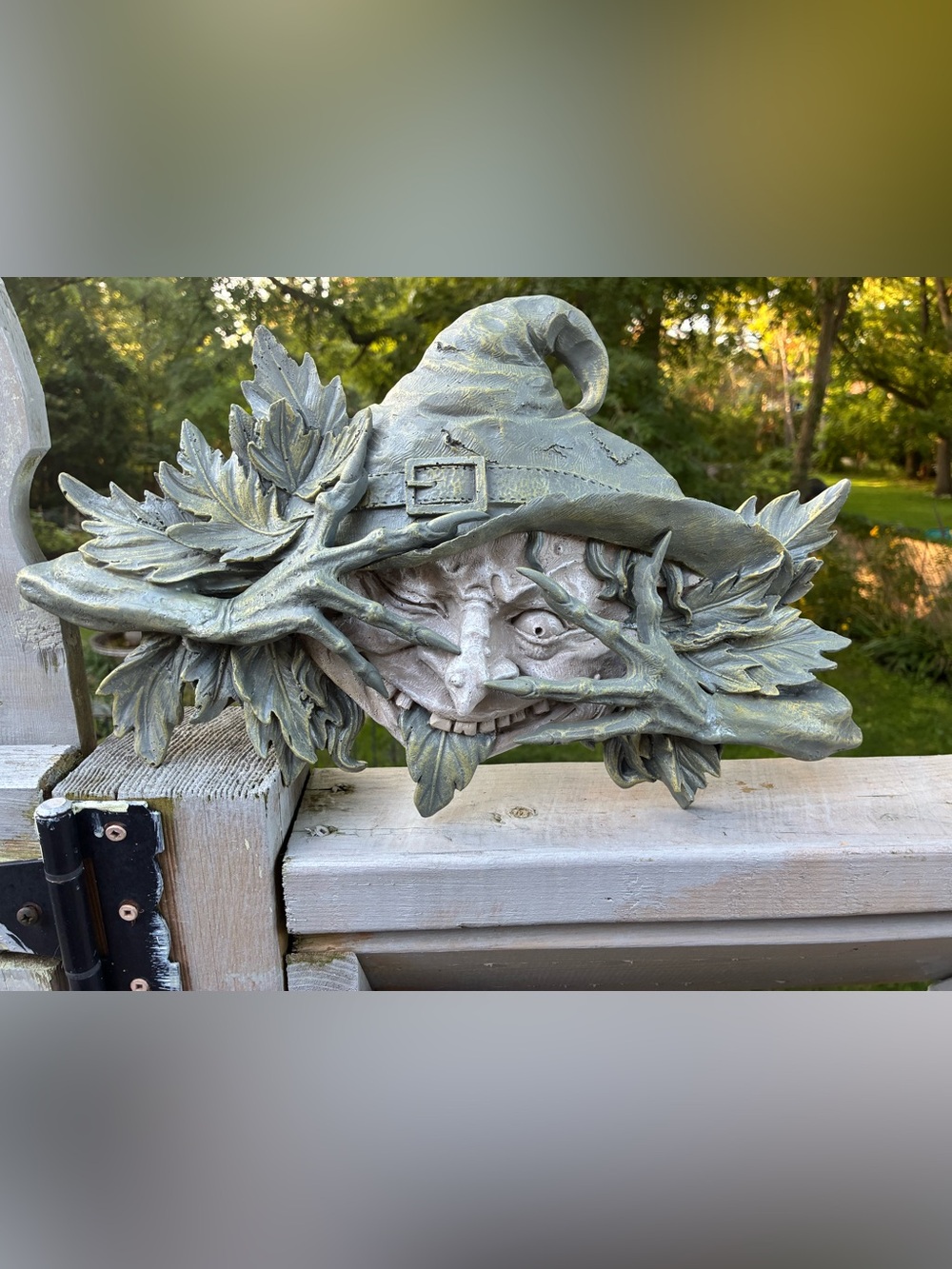 Poison Ivy Forest Witch Halloween Garden Wall Plaque